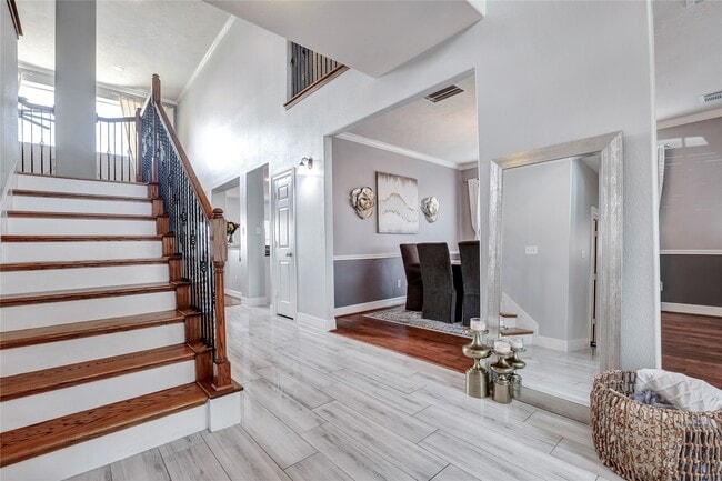 Foto del edificio - 8602 Briar Oaks Ln