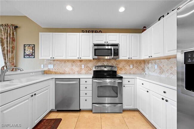 Foto del edificio - 6815 Ascot Dr