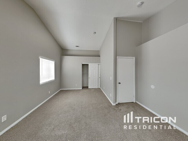 Building Photo - 2658 Grand Basin Drive Las Vegas NV