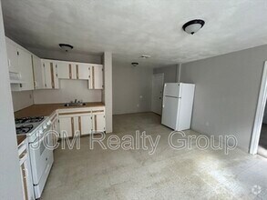 Building Photo - 63 Shawmut St