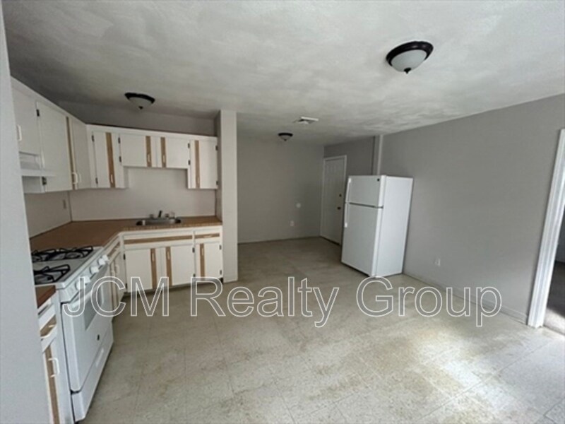 Foto principal - 63 Shawmut St