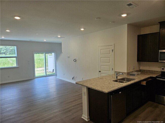 Building Photo - 10536 Brookside Rd