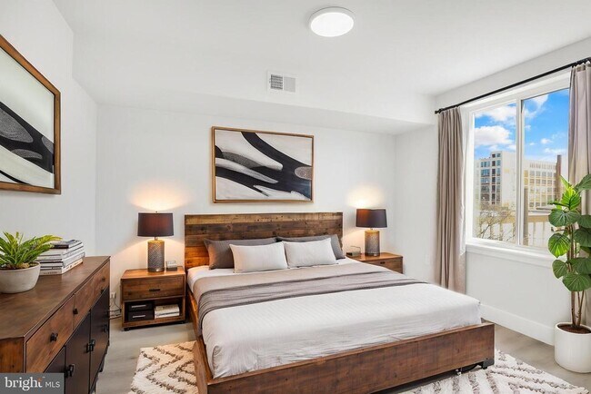 Foto del edificio - 800 Callowhill St