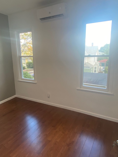 Foto del edificio - 420 E 237th St