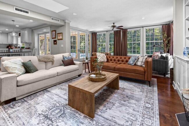 Foto del edificio - 11011 NW 12th Pl