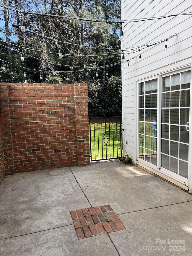 Building Photo - 14543 Adair Manor Ct