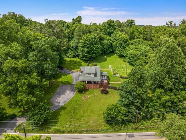 Building Photo - 3609 Boyds Bridge Pike