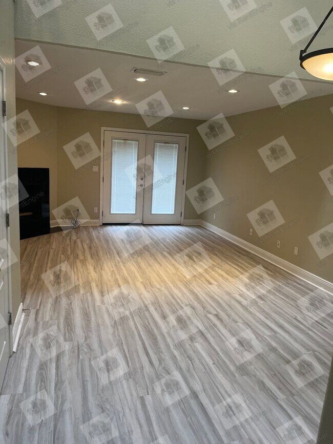 Building Photo - 4278 Brookside Dr