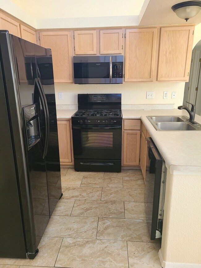 Foto del edificio - 2063 Pine Trail St