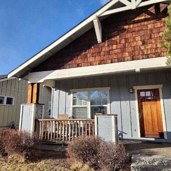 Building Photo - 20618 Songbird Ln
