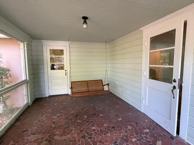 Photo - 415 NW 19th St House