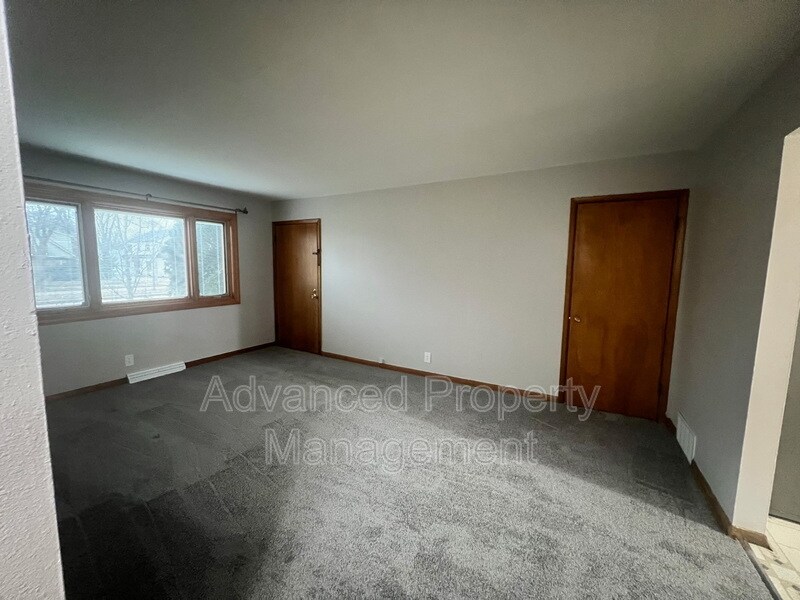 Foto del edificio - 5740 N 91st St