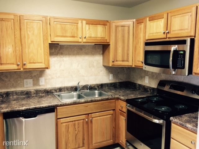 Foto del edificio - 2111 Jefferson Park Ave