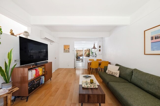 Foto del edificio - 4040 Grand View Blvd