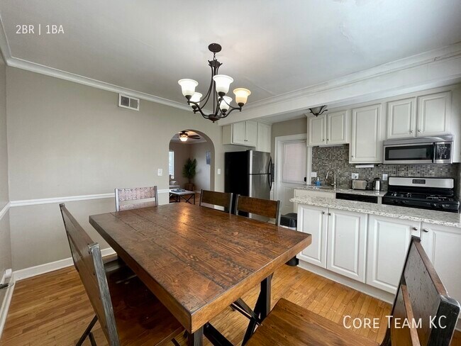 Foto del edificio - Refreshing 2 Bedroom at Roanoke Plaza