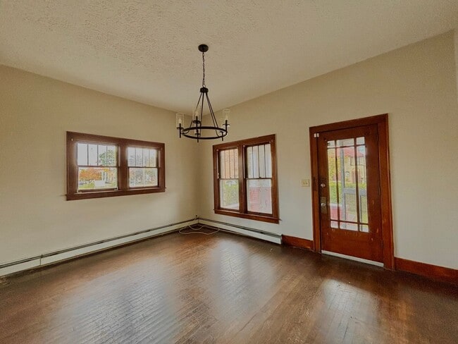 Foto del edificio - 426-428 S Westnedge Ave
