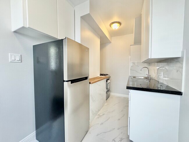 Foto del edificio - 425 N Oakhurst Dr
