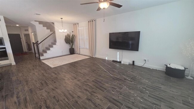 Building Photo - 125 Raleigh Dr