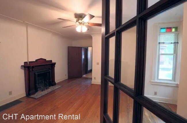 Building Photo - 1 br, 1 bath Apartment - 134 W. Gilman St.