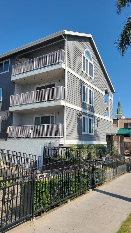 Building Photo - 637 Atlantic Ave