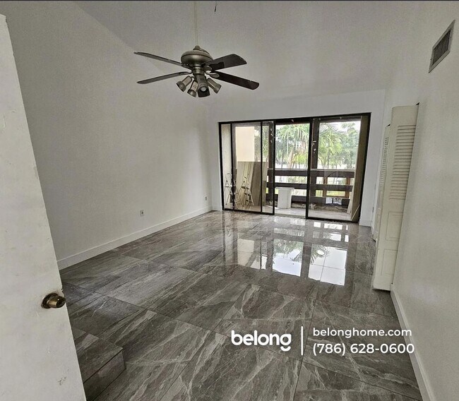 Foto del edificio - 7130 SW 112th Ct