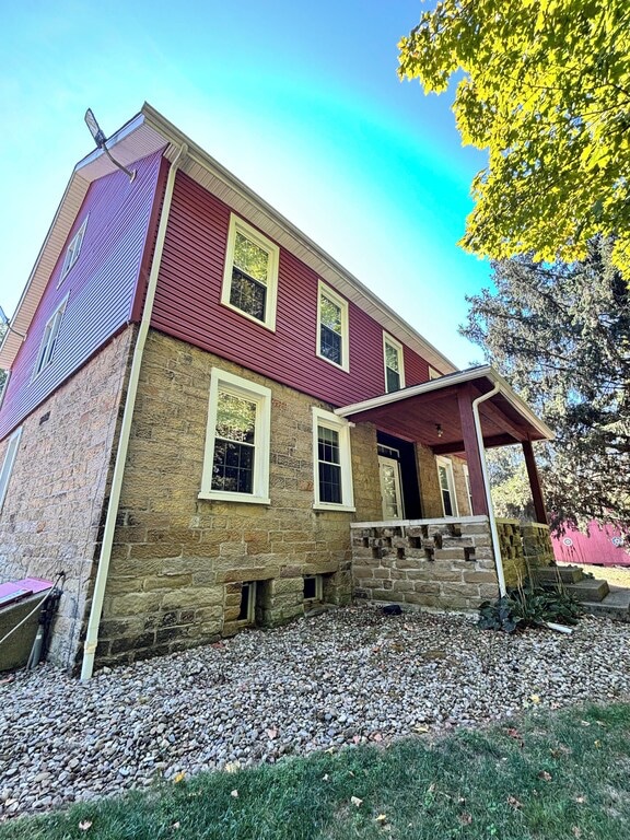 Building Photo - 1444 Blue Jay Rd