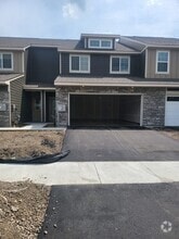 Building Photo - 17042 Dysart Pl