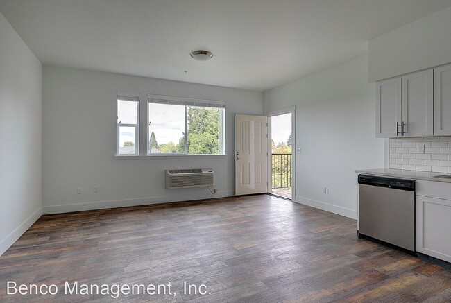 Building Photo - 5511 NE 17th Ave