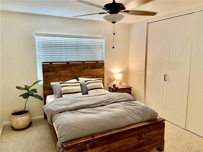 Foto del edificio - 12551 Henzie Pl