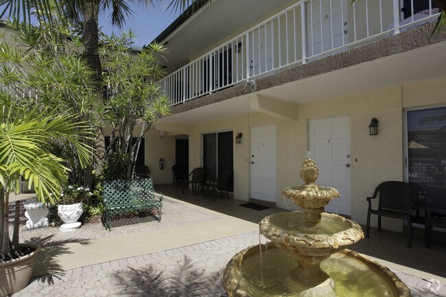 Beach Villas In Deerfield Apartments Fl Community Beach Villas In Deerfield