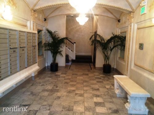 Foto del edificio - 1 br, 1 bath Apartment - 1935 Franklin St 207