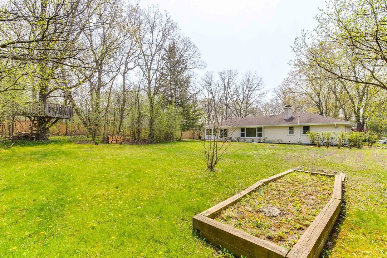 290 Hilldale Plz, Lake Forest, IL 60045 House for Rent in Lake Forest, IL
