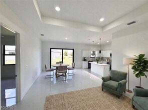 Building Photo - 4206 NW 32nd Ln