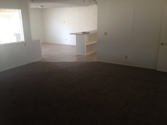 Foto del edificio - 4338 Sharpshooter Ln