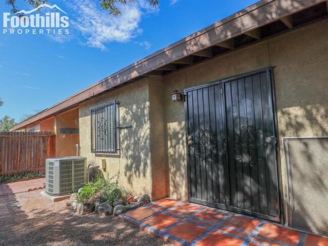 Building Photo - 3 bedroom in Tucson,AZ AZ 85716