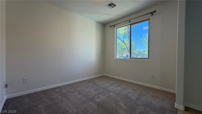 Foto del edificio - 7667 Dewy Falls Ave