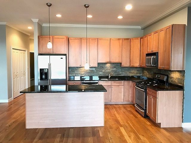 Foto principal - 803 N Campbell Ave
