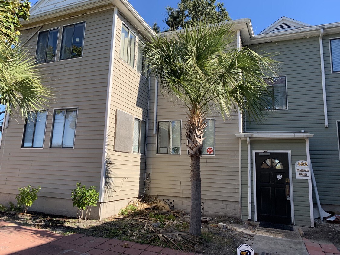 422 Magnolia Ave, Panama City, FL 32401 House Rental in Panama City