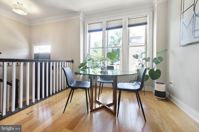 Building Photo - 2188 Half Moon Pl NE