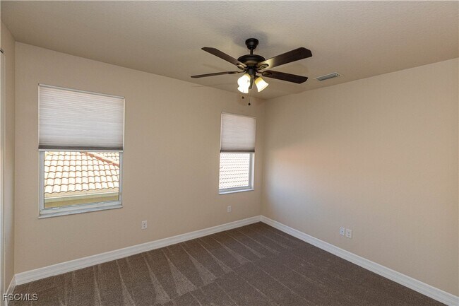 Building Photo - 11091 Sparkleberry Dr