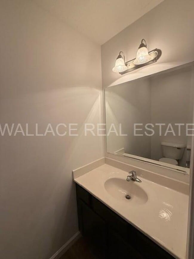 Foto del edificio - WEST KNOX CEDAR BLUFF AREA 2 BEDROOM 2.5 BATH TOWNHOUSE