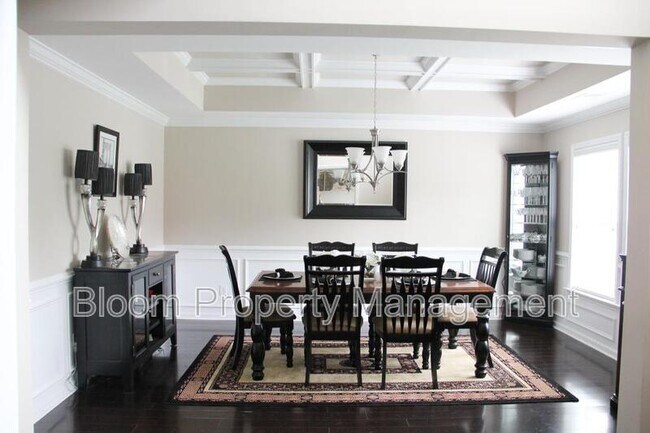 Foto del edificio - 5432 Kings River Dr