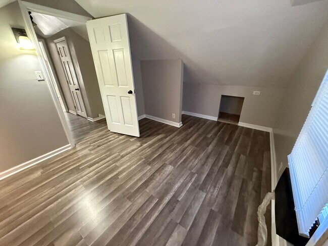Foto del edificio - House for Rent