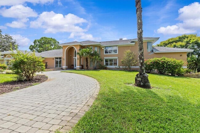 Foto del edificio - 1520 Jade Ln