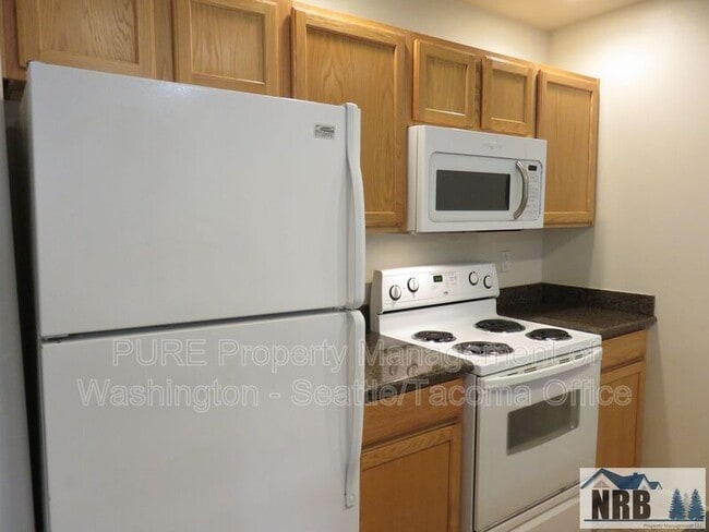 Building Photo - 4043 S Warner St