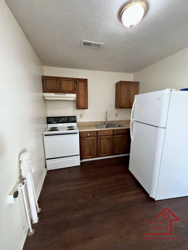 Foto del edificio - 117 Dogwood Pointe Dr