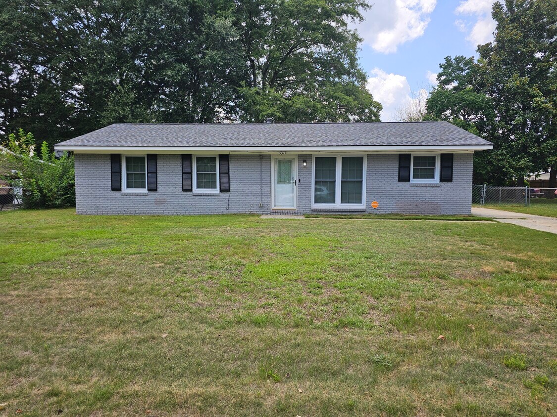 Primary Photo - 5371 Delray Dr