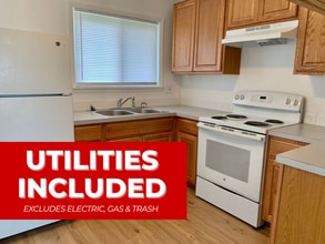 Building Photo - 3610 Highland Dr Building Photo - 3610 Highland Dr