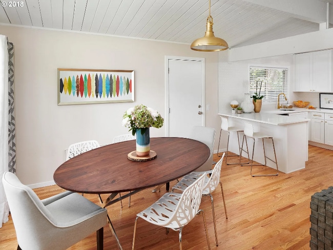 Building Photo - 12920 SW Faircrest St