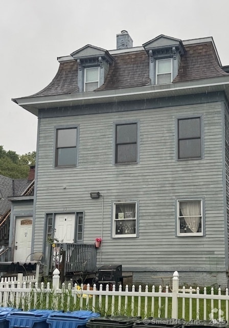 Building Photo - 33 Spaulding St
